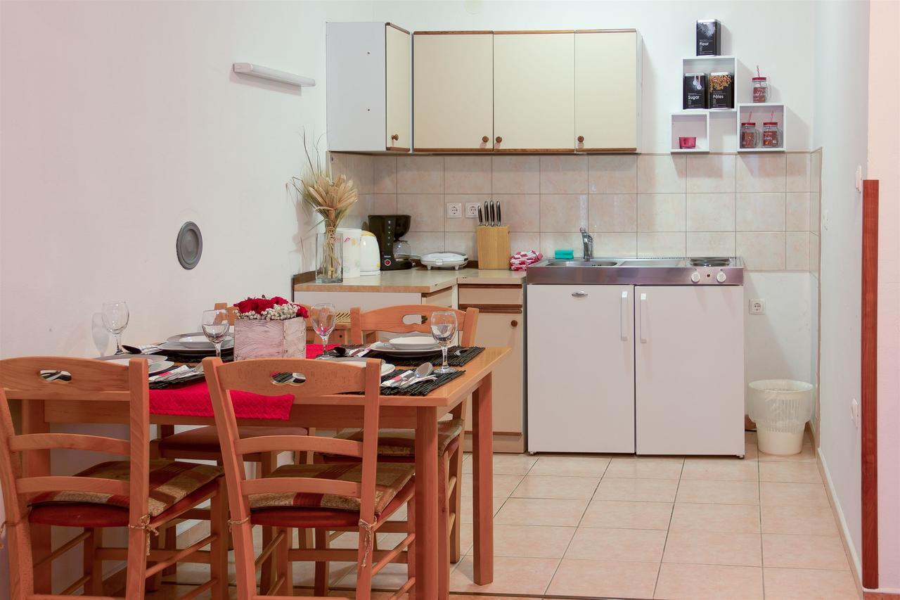 Apartments Marijana Senj  Exterior foto